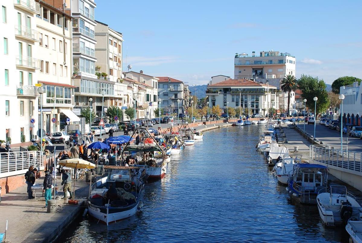 I Levrieri Hotel Torre del Lago Puccini Luaran gambar